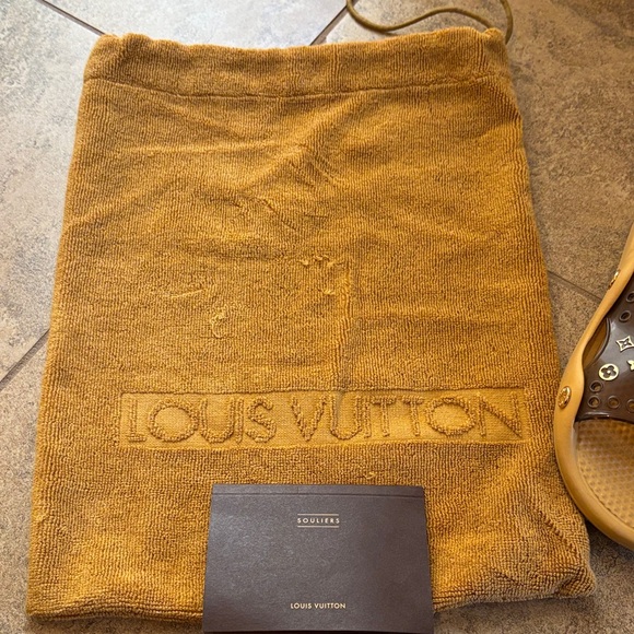 Louis Vuitton, Vintage, pool pillow, monogram Slides. Brown Tan LV 34 4 Sandals. - Picture 4 of 9